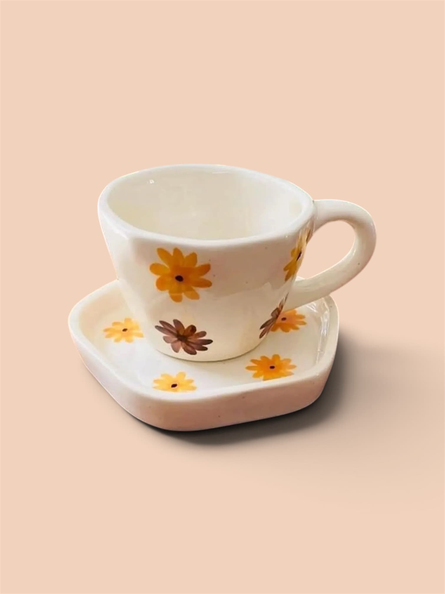 Daisy Teacup & Saucer